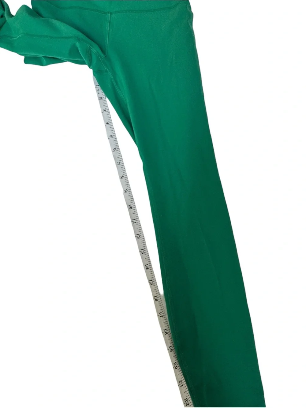 Lululemon Woman’s Wunder Train High-Rise Leggings Raceway Green 24” Size 4
